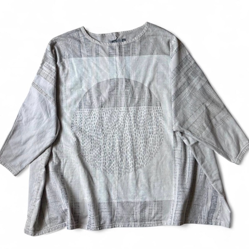 Blue Fish Clothing Very Oversized O/S HandPainted Dolman Sleeve Top Painted Grey
